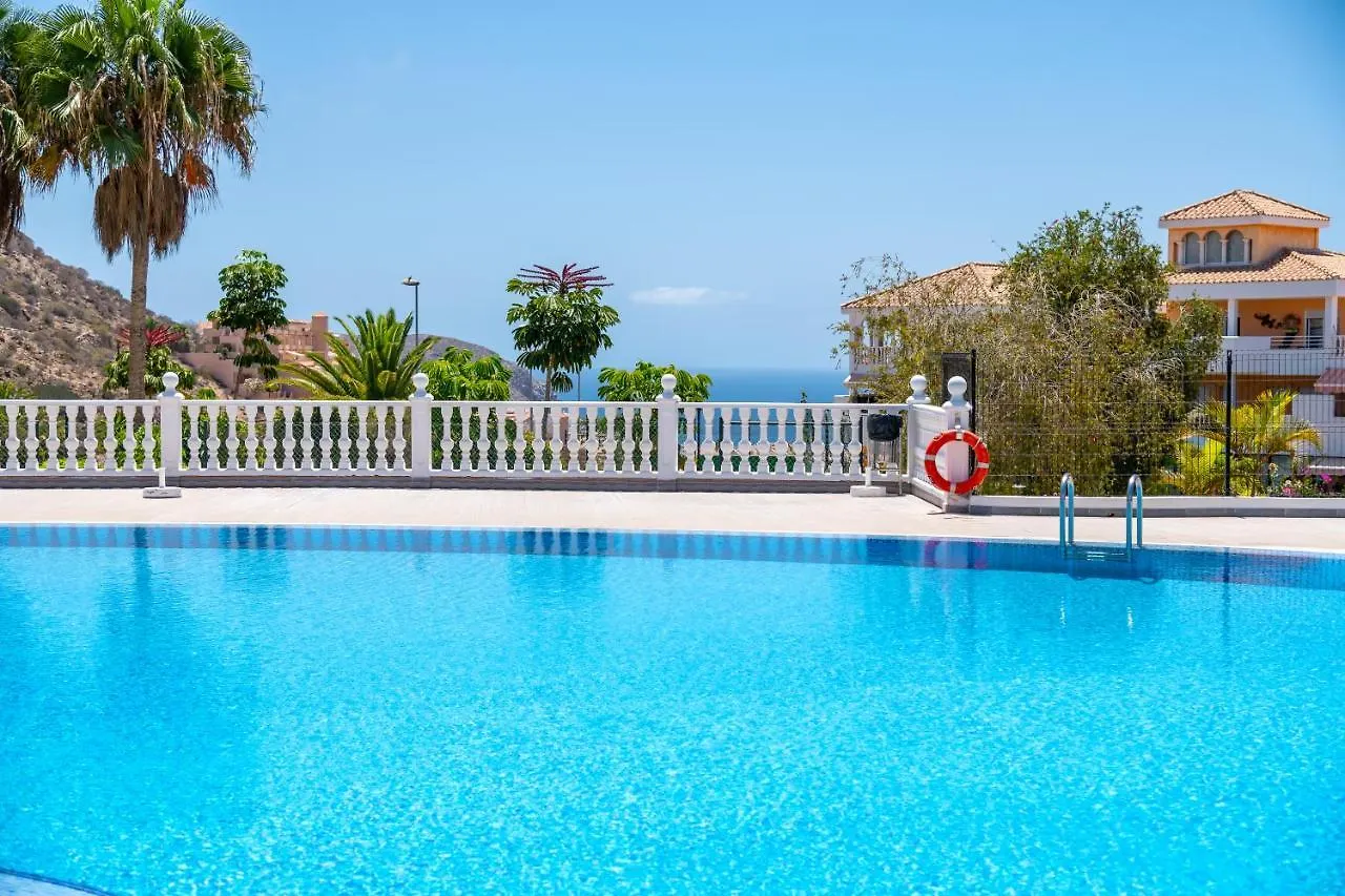 3C Atico Vista Hermosa Wifi Pool,Tennis,Padel,Park Los Cristianos  Los Cristianos (Tenerife)